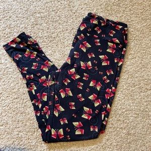 Black, Pink, and green Butterfly Lularoe leggings